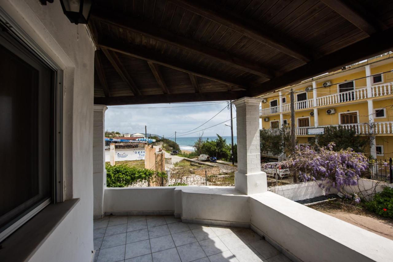Pantelis Apartments Agios Georgios  Exterior foto