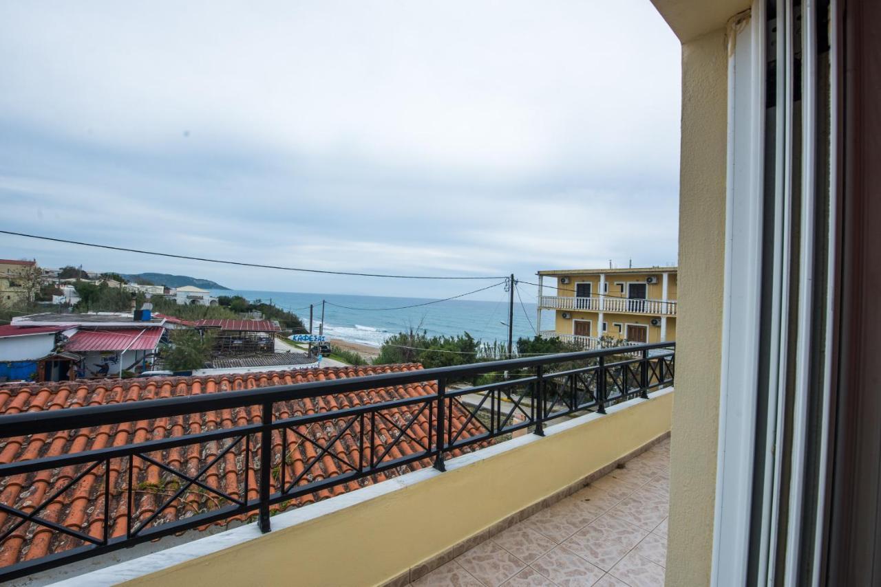 Pantelis Apartments Agios Georgios  Exterior foto